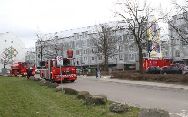 Brandvæsnet rykkede torsdag eftermiddag ud til Ladegårdsparken. Foto: Morten Sundgaard - Skadestedsfotograf.dk.