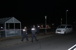 Politiet afpærrede området omkring Netto. Foto: Michael Johannessen.