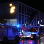 Brandvæsnet rykkede mandag aften ud til Erhvervenes Hus i Ahlgade. Foto: Michael Johannessen.