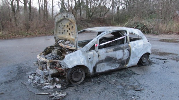 I følge Midt- og Vestsjællands Politi var branden i denne bil påsat. Foto: Rolf Larsen.