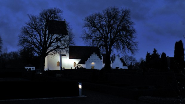 Taget var ved at lette på Gislinge Kirke, da gospelkoret UpRising besøgte kirken. Foto: Jesper von Staffeldt.